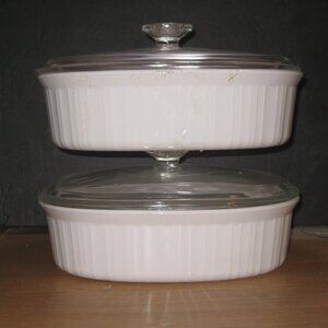 2 Corning Ware French White Casserole Dishes F-2-B, 2.8 L , USA,